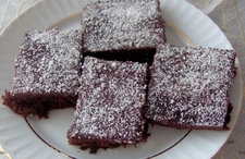 Cevizli Kakaolu Kek Tarifi ve Malzemeleri